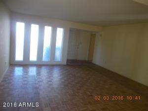 4315 E Piccadilly Rd, Phoenix, AZ 85018 photo 4