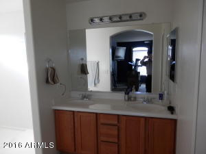 2026 W Carson Rd, Phoenix, AZ 85041 photo 11