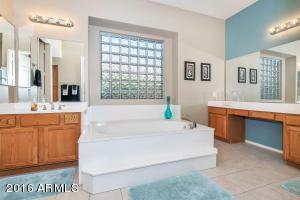 8707 E Hillview St, Mesa, AZ 85207 photo 17