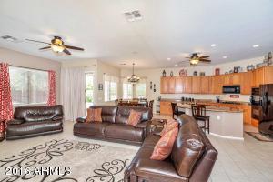 8707 E Hillview St, Mesa, AZ 85207 photo 8