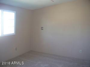 7633 W Mitchell Dr, Phoenix, AZ 85033 photo 6