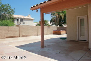 1408 E Comstock Dr, Gilbert, AZ 85296 photo 9
