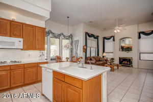 4836 E Daley Ln, Phoenix, AZ 85054 photo 10