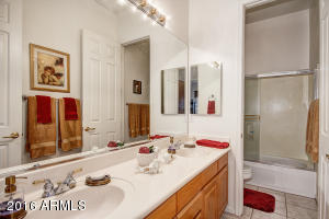 4836 E Daley Ln, Phoenix, AZ 85054 photo 20