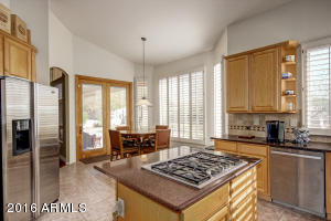 7925 E Saddleback Cir, Mesa, AZ 85207 photo 22