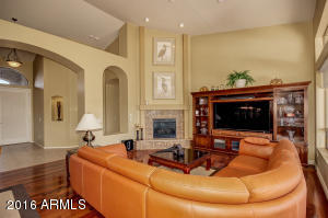 7925 E Saddleback Cir, Mesa, AZ 85207 photo 13