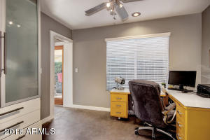 2927 E Sierra St, Phoenix, AZ 85028 photo 14