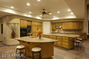 3520 E Kachina Dr, Phoenix, AZ 85044 photo 6
