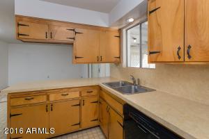 1307 E Orchid Ln, Phoenix, AZ 85020 photo 6