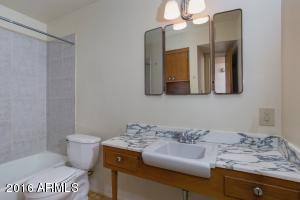 1307 E Orchid Ln, Phoenix, AZ 85020 photo 14