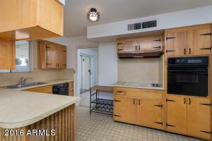 1307 E Orchid Ln, Phoenix, AZ 85020 photo 4