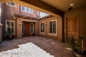 3773 Ember Glow Way, Phoenix, AZ 85050 photo 2