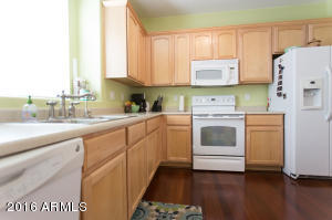 4370 E Rosemonte Dr, Phoenix, AZ 85050 photo 9