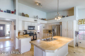 3216 E Redwood Ln, Phoenix, AZ 85048 photo 7