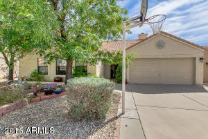 3853 E Tanglewood Dr, Phoenix, AZ 85048 photo 2