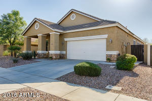 4279 E Buckboard Rd, Gilbert, AZ 85297 photo 2
