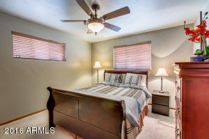 1844 E Minnezona Ave, Phoenix, AZ 85016 photo 18