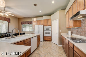 3458 E Serrana Ct, Gilbert, AZ 85297 photo 12