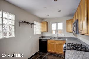 1352 E Whitton Ave, Phoenix, AZ 85014 photo 7