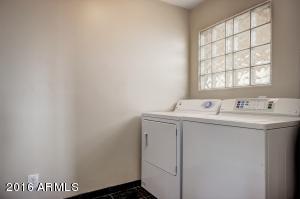 1352 E Whitton Ave, Phoenix, AZ 85014 photo 14