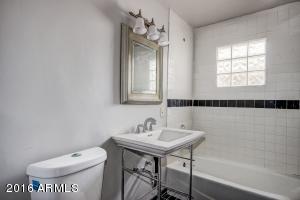 1352 E Whitton Ave, Phoenix, AZ 85014 photo 9