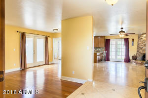 966 Eveningstar Ln, Tempe, AZ 85283 photo 4