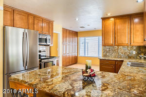 966 Eveningstar Ln, Tempe, AZ 85283 photo 12