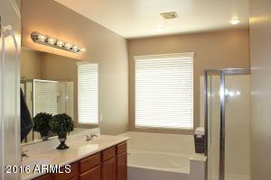 3887 E Powell Way, Gilbert, AZ 85298 photo 31
