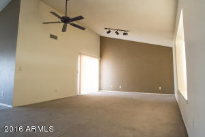 7253 S Alder Dr, Tempe, AZ 85283 photo 1