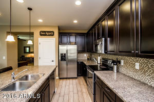 140 E Chelsea Ln, Gilbert, AZ 85295 photo 5