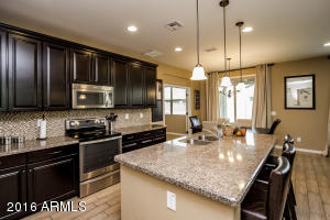 140 E Chelsea Ln, Gilbert, AZ 85295 photo 2