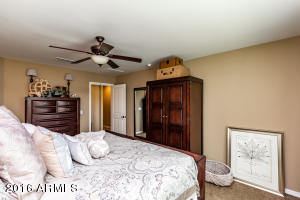 140 E Chelsea Ln, Gilbert, AZ 85295 photo 8