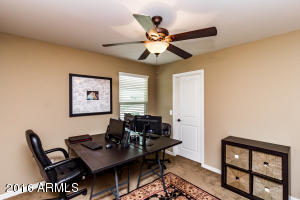 140 E Chelsea Ln, Gilbert, AZ 85295 photo 17