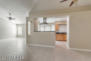 15427 S 37th Pl, Phoenix, AZ 85044 photo 6