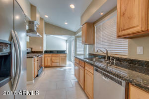 15427 S 37th Pl, Phoenix, AZ 85044 photo 9