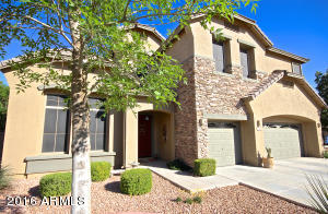 1135 N Balboa Dr, Gilbert, AZ 85234 photo 1