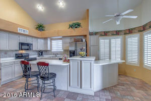 724 W Hackamore St, Gilbert, AZ 85233 photo 9