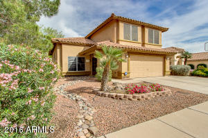724 W Hackamore St, Gilbert, AZ 85233 photo 2
