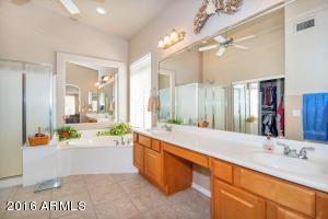 2741 E Vallejo Ct, Gilbert, AZ 85298 photo 14