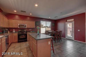 3142 S Southwind Dr, Gilbert, AZ 85295 photo 11
