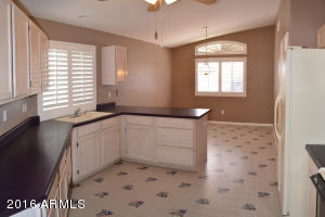2038 E Glenhaven Dr, Phoenix, AZ 85048 photo 6