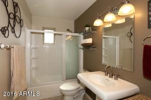 905 E Montebello Ave, Phoenix, AZ 85014 photo 11