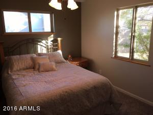 905 E Montebello Ave, Phoenix, AZ 85014 photo 5