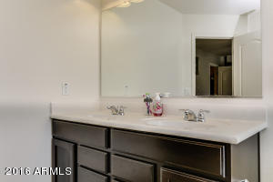 3431 E Michelle Way, Gilbert, AZ 85234 photo 30