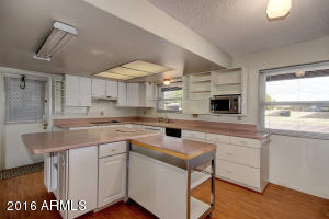 2063 Evergreen St, Mesa, AZ 85213 photo 5