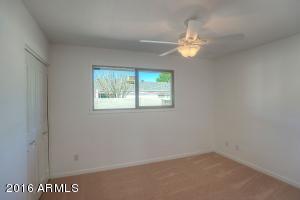 704 E Lodge Dr, Tempe, AZ 85283 photo 7