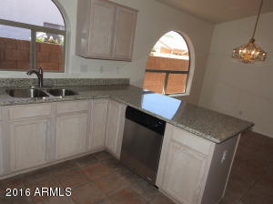630 E Kyle Dr, Gilbert, AZ 85296 photo 9