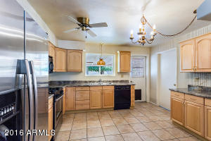 17844 N 43rd Pl, Phoenix, AZ 85032 photo 3