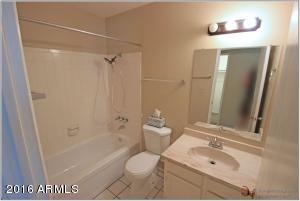249 E Betty Elyse Ln, Phoenix, AZ 85022 photo 9