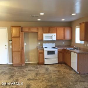 2904 Eberle Ln, Phoenix, AZ 85032 photo 3